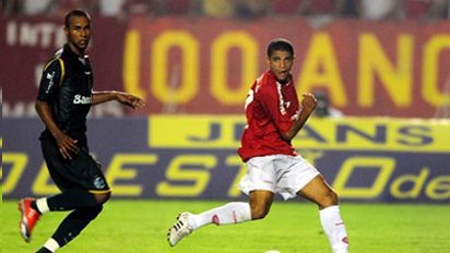 Gauchão 2010: Inter atropela o Ju e Novo Hamburgo perde a invencibilidade em Ijui taisoninter2701