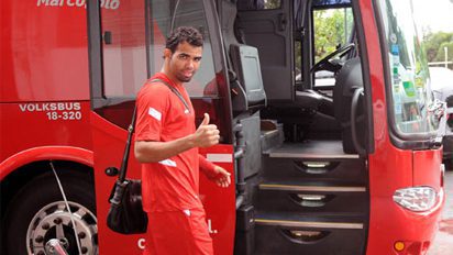 Libertadores 2010: Literalmente Internacional sandroembarcando0903