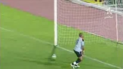 Vídeo: Pênalti defendido e convertido penalticopamarrocos1009