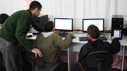 Telecentros oferecem vagas para 26 monitores – pré-inscrições estão abertas 26.03 Monitores