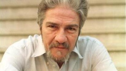 Morre Claudio Cavalcanti, que está na nova temporada de “Sessão de Terapia” 30 09 51