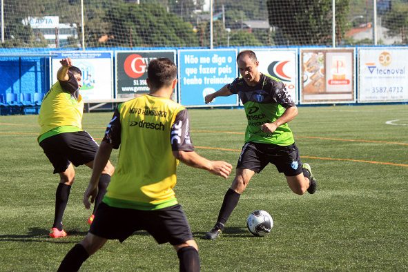 Novo Hamburgo começa segunda semana de trabalhos no Vale treino 09052016