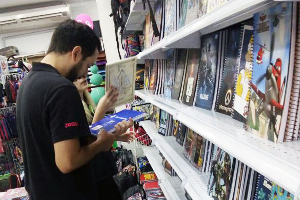 Confira diferenças de valor em preços de material escolar feita pelo Procon Novo Hamburgo valores
