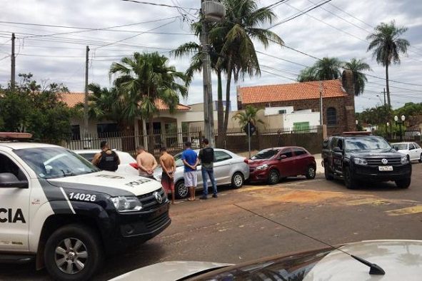 Ação conjunta das Polícias Civis do RS e PR desarticula grupo criminoso suspeito de roubo de veículos policia4