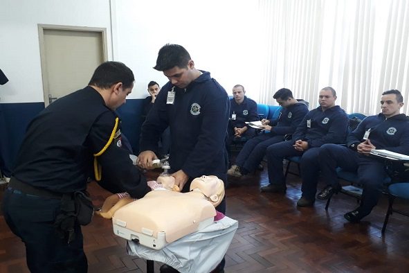 Alunos da Guarda recebem treinamento em primeiros socorros guarda