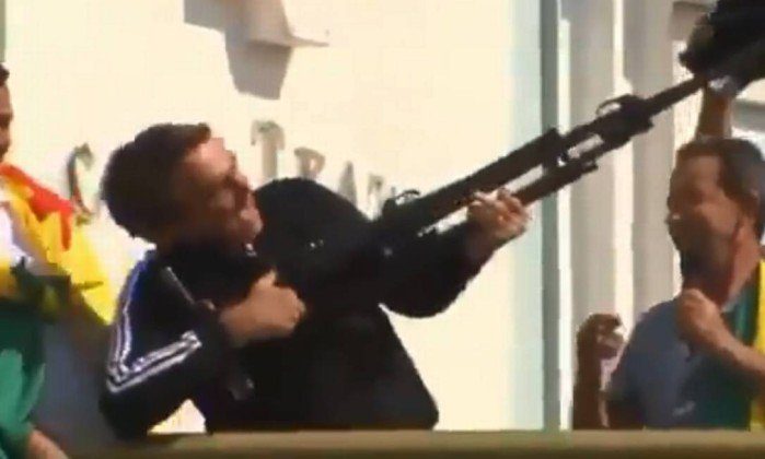 PGR pede esclarecimentos a Bolsonaro sobre frase “fuzilar petralhas” bolsonaro