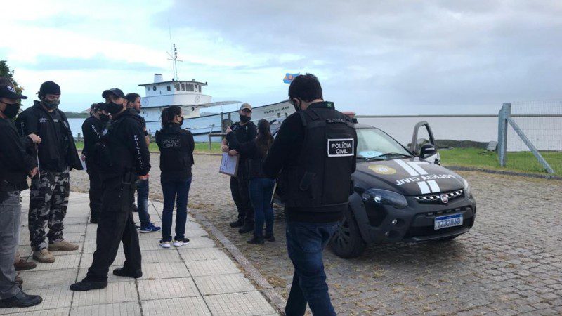 Operação Tranca de Ferro é desencadeada nas cidades Rio Grande, Novo Hamburgo, Campo Bom e Itajaí-SC policia 1