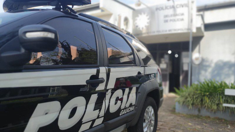 Casal é preso por aplicar golpes em empresários de Dois Irmãos policia1