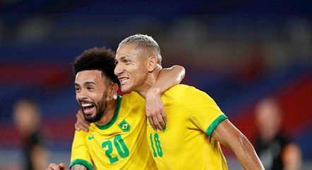 Brasil vence Alemanha na estreia do futebol masculino Brasil