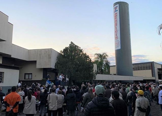 Trabalhadores (as) da Zenglein conquistam acordo que garante livre acesso ao banheiro zenglein