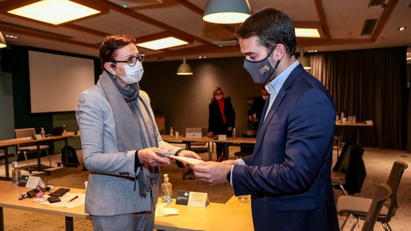 Governo inicia parceria com a Microsoft para disponibilizar cursos no portal MobilizaRS governo