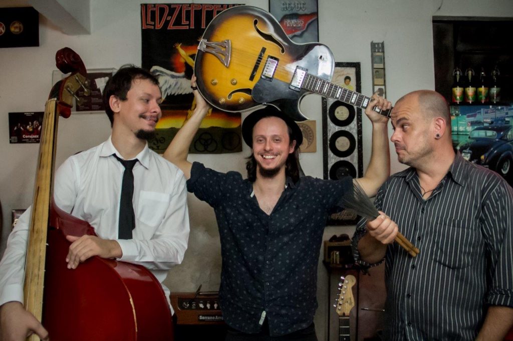 Quinta-feira é dia de Jazzenhando na CDL-NH cdl2