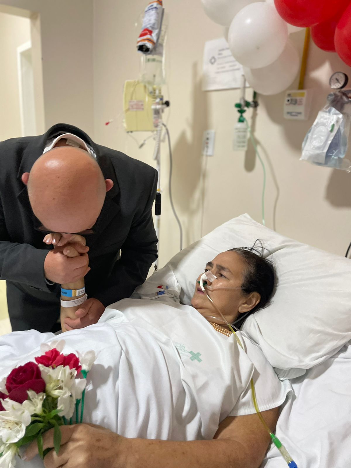 Emocionante: paciente de câncer de Novo Hamburgo realiza sonho e se casa dentro de hospital 1 IMG 20220519 WA0037 1