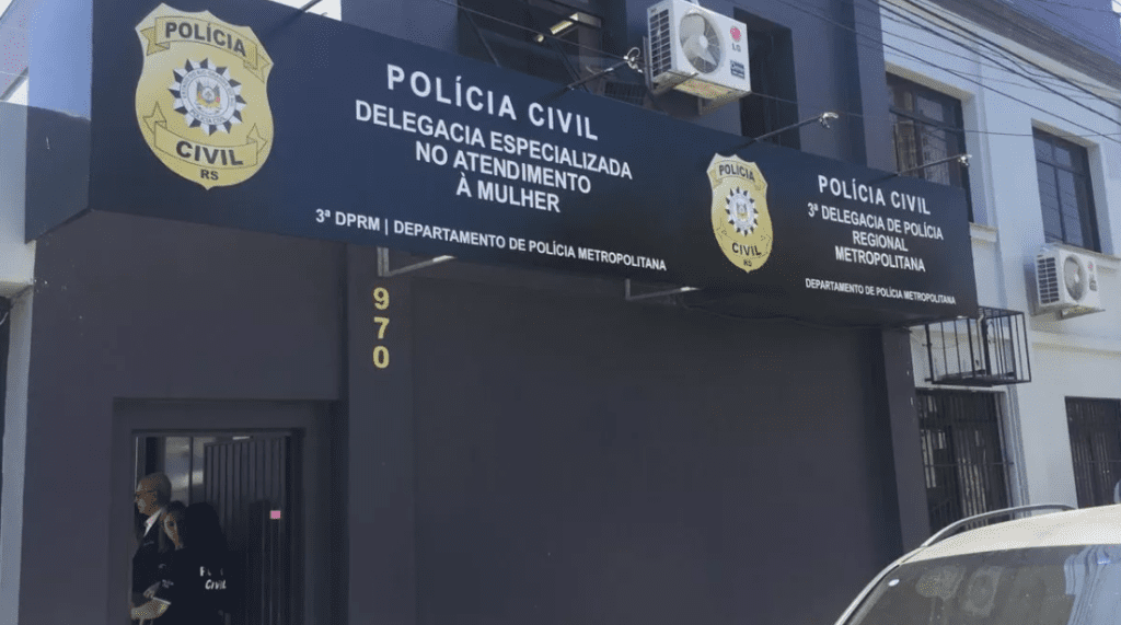 Homem é preso após esganar a companheira em São Leopoldo DEAM