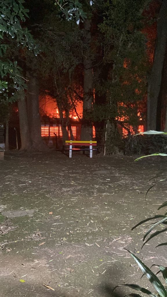 Incêndio atinge a escola estadual Polisinos em São Leopoldo WhatsApp Image 2022 06 19 at 21.12.43