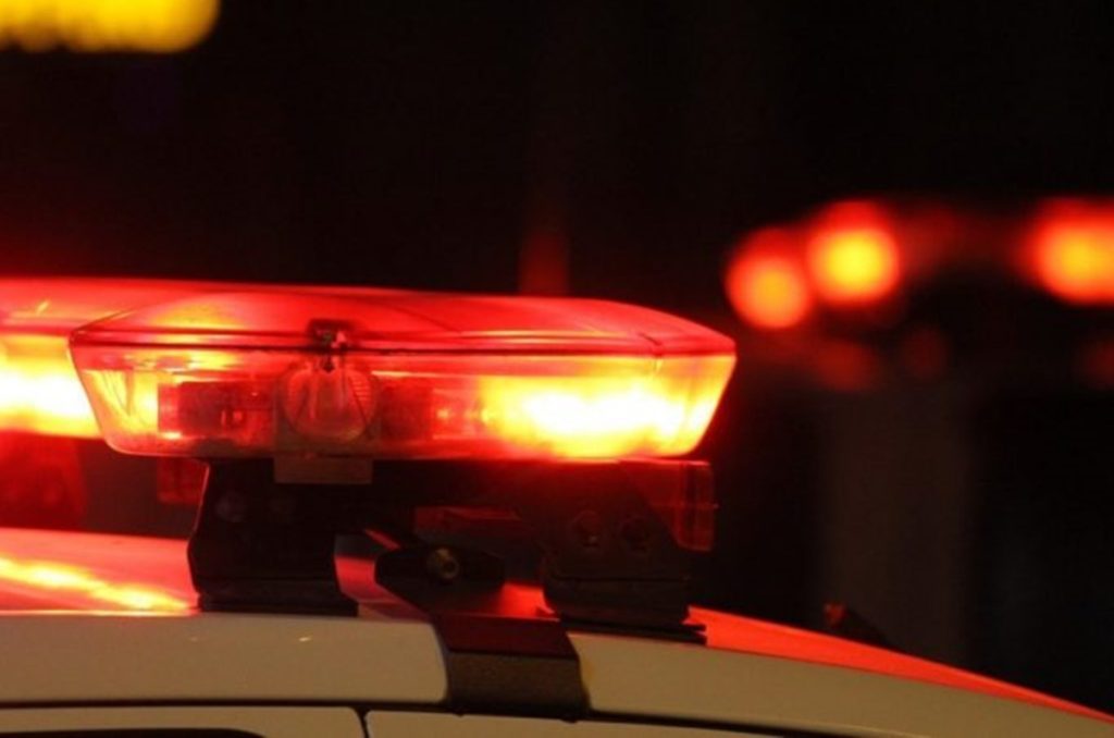 Ocupantes de carroça ficam feridos em acidente com carro na ERS-240 GIROFLEX