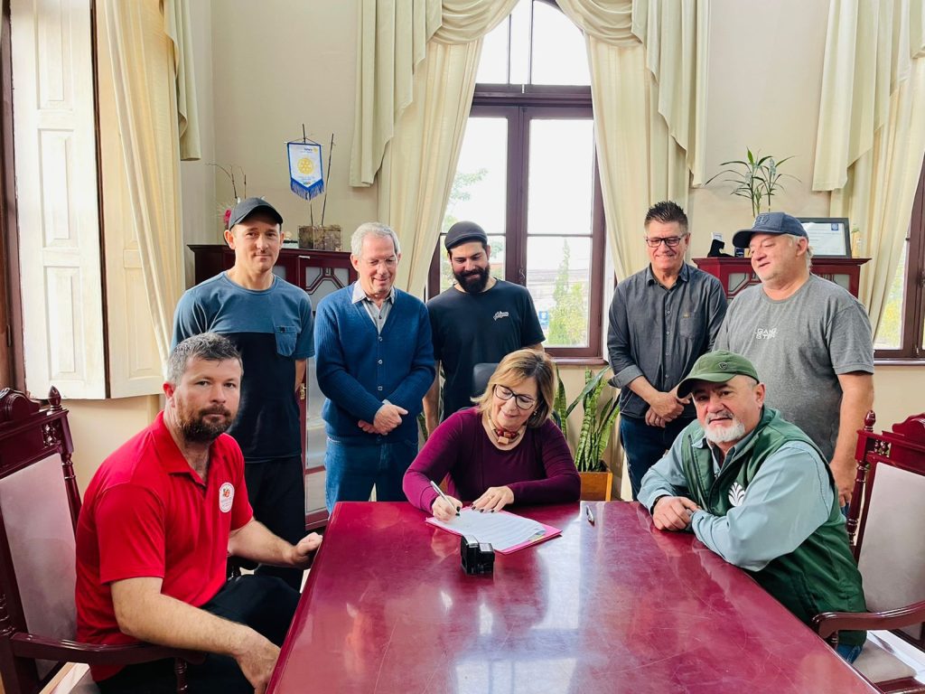 Prefeitura de Taquara cede terreno para Ataf construir sede própria Prefeitura de Taquara cede terreno