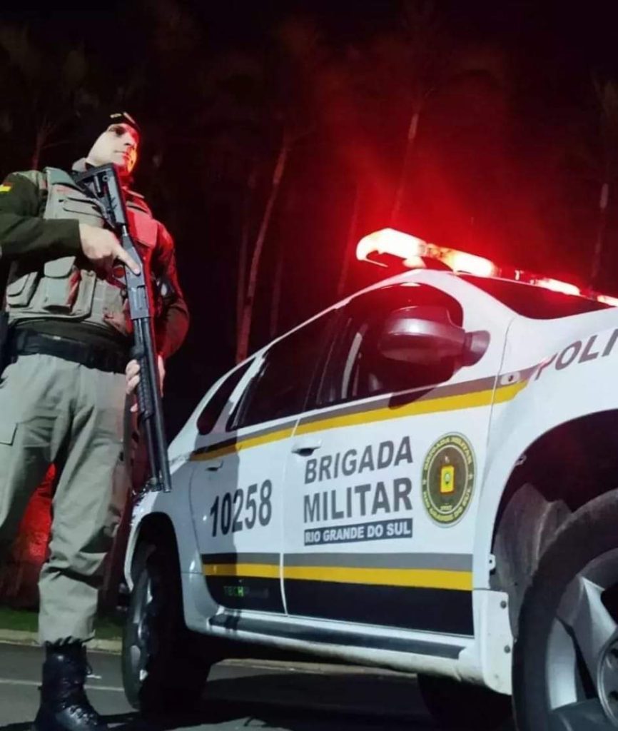 Homem aponta arma para ex, e é detido em Novo Hamburgo FB IMG 1659354757996