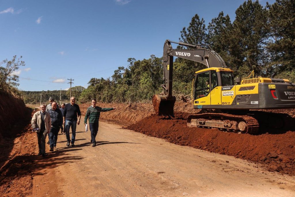 Distrito Industrial Málaga terá investimento de R$ 1,2 Milhão Pavimentacao