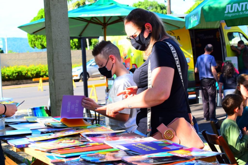 Com o tema “Semeando histórias, poesias e memórias”, a 39ª Feira do Livro de Ivoti está chegando ivoti