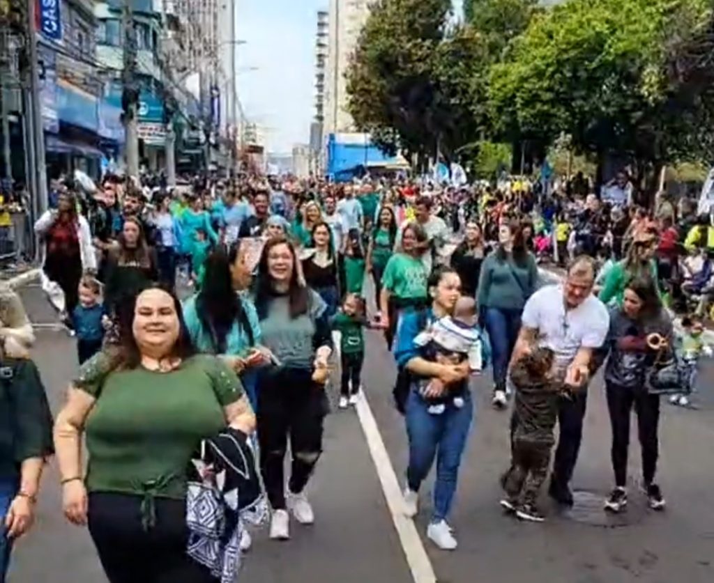Milhares de hamburguenses lotam Pedro Adams no tradicional desfile do dia da Pátria Screenshot 20220907 105820 Instagram