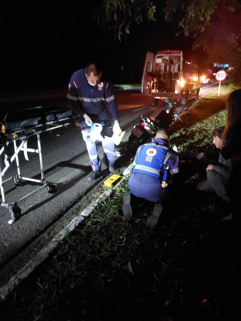 Tragédia evitada: motociclista que foi arremessado por carro na 239 consegue evitar outro atropelamento após rastejar pela rodovia received 1469637830172437