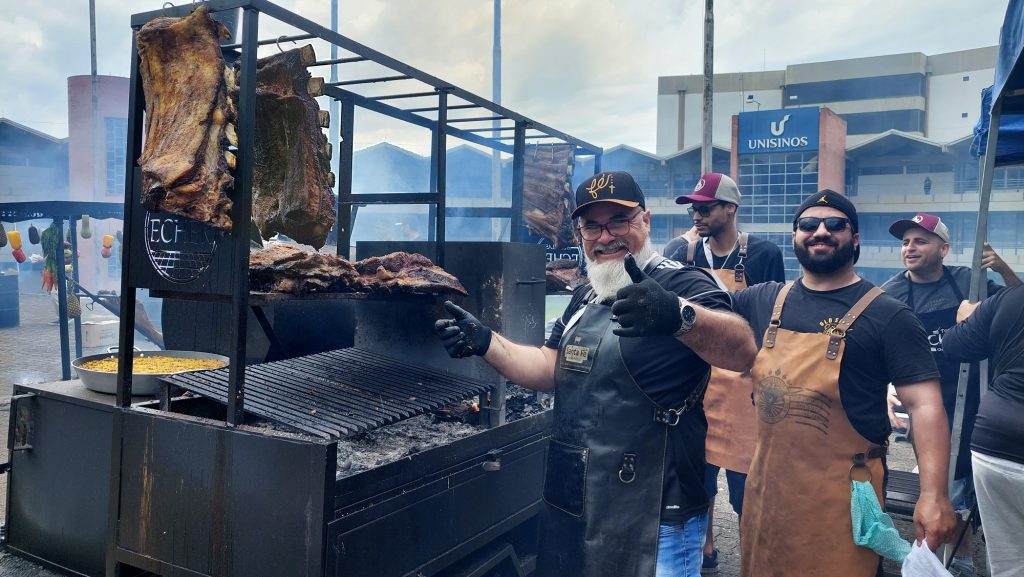 Churras & Lúpulo consolida-se como um dos principais eventos a céu aberto na região CHURRAS UNISINOS 29 10 2 Elisabeth renz 1