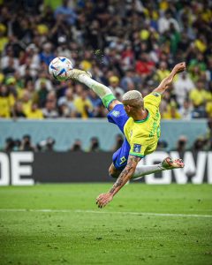 "Muralha" hamburguense, Alisson é um dos mestres do Brasil no primeiro jogo da Copa 1 FB IMG 1669322511045