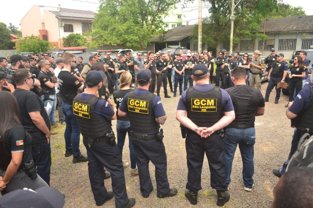 Dois homens são presos em ação realizada pela GCM e agentes da 2ª Delegacia de Polícia de São Leopoldo GCM