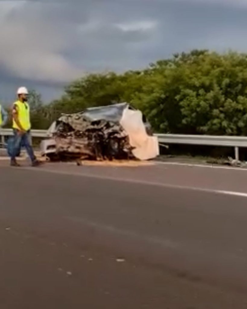 FD568AC8 B442 4384 BD7C E021DEDB07BD