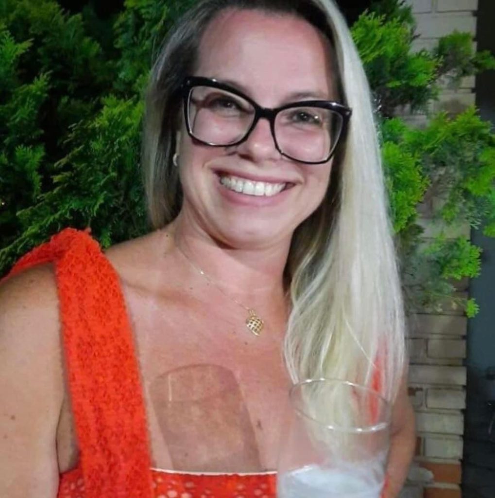 2E1D668D B95C 4BC2 9F8E 356C6EADA3E0