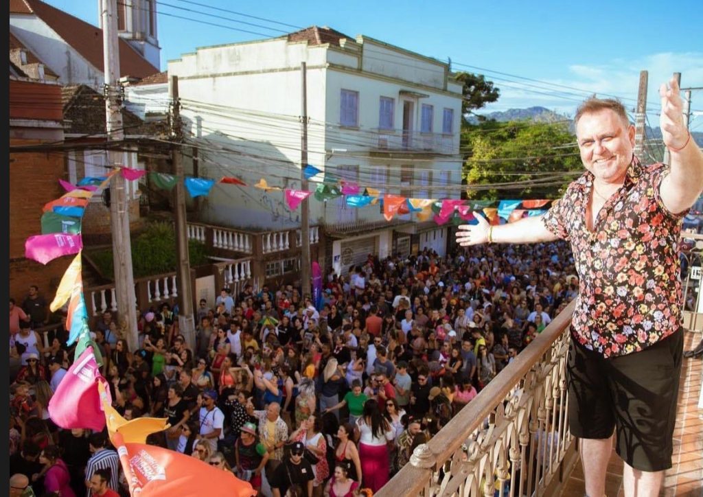 63779933 A5AD 4754 9101 FBF07B290B1C