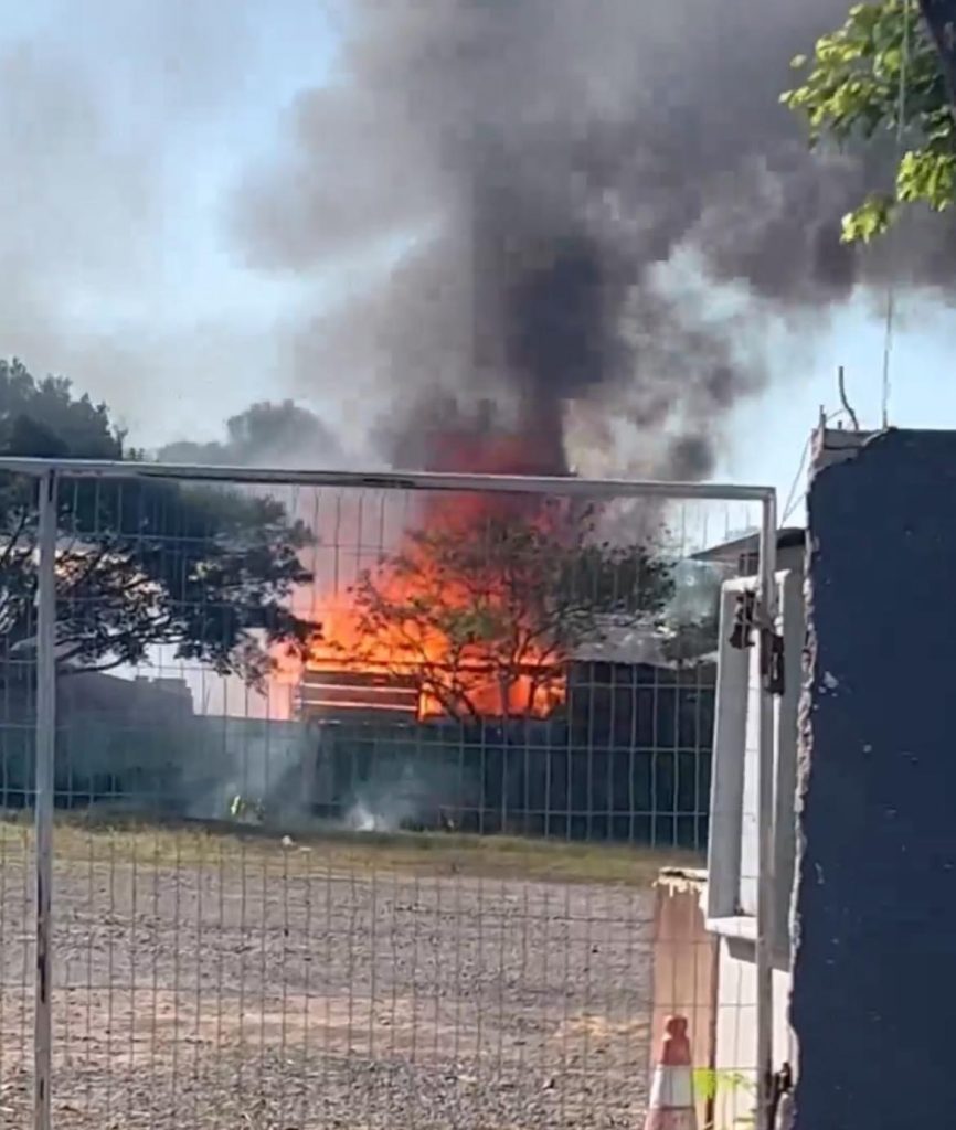 89277323 9CCB 4165 8EDF 04F85A89D20B