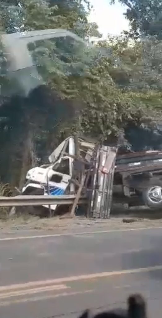 496B2E32 0CC4 421E 9F2E BD4654B41F07