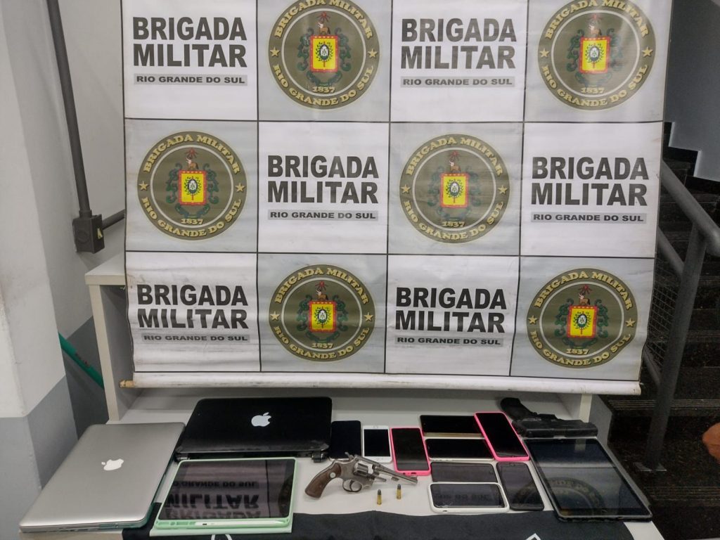 Bandidos assaltam loja na Maurício Cardoso, e terminam presos em Novo Hamburgo 602401F6 7A11 4254 BC23 5564B1C06B95