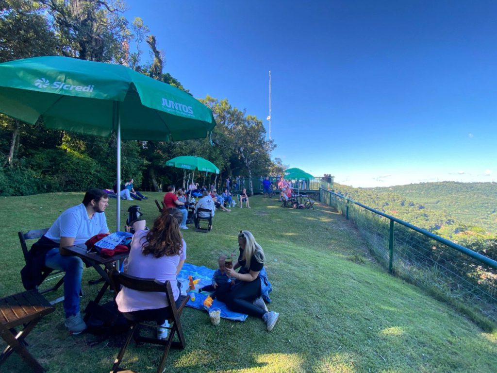 Morro Reuter: sábado e domingo para apreciar o Fim de Tarde no Felskopf MOrro
