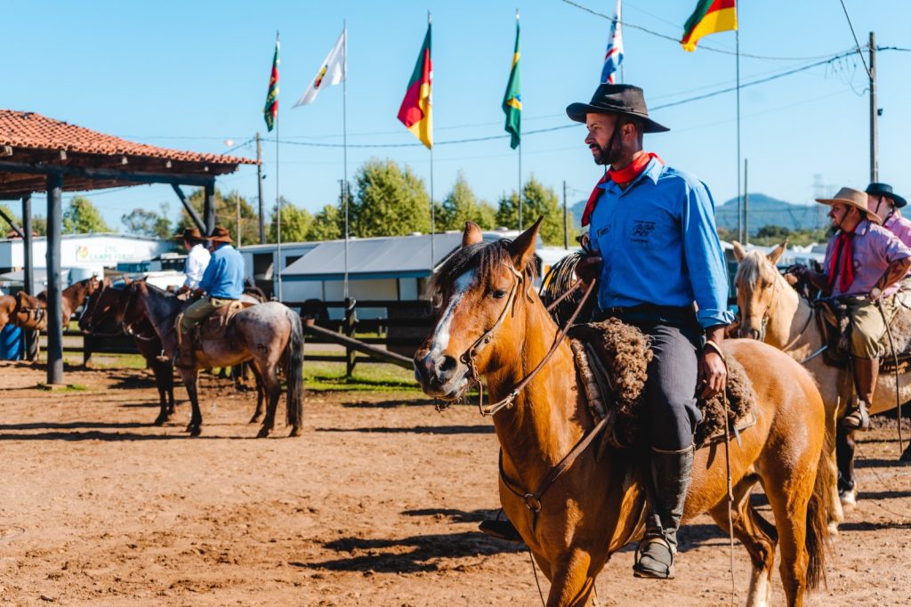 43º Rodeio Nacional de Campo Bom inicia nesta quarta-feira WhatsApp Image 2023 02 28 at 14.16.00