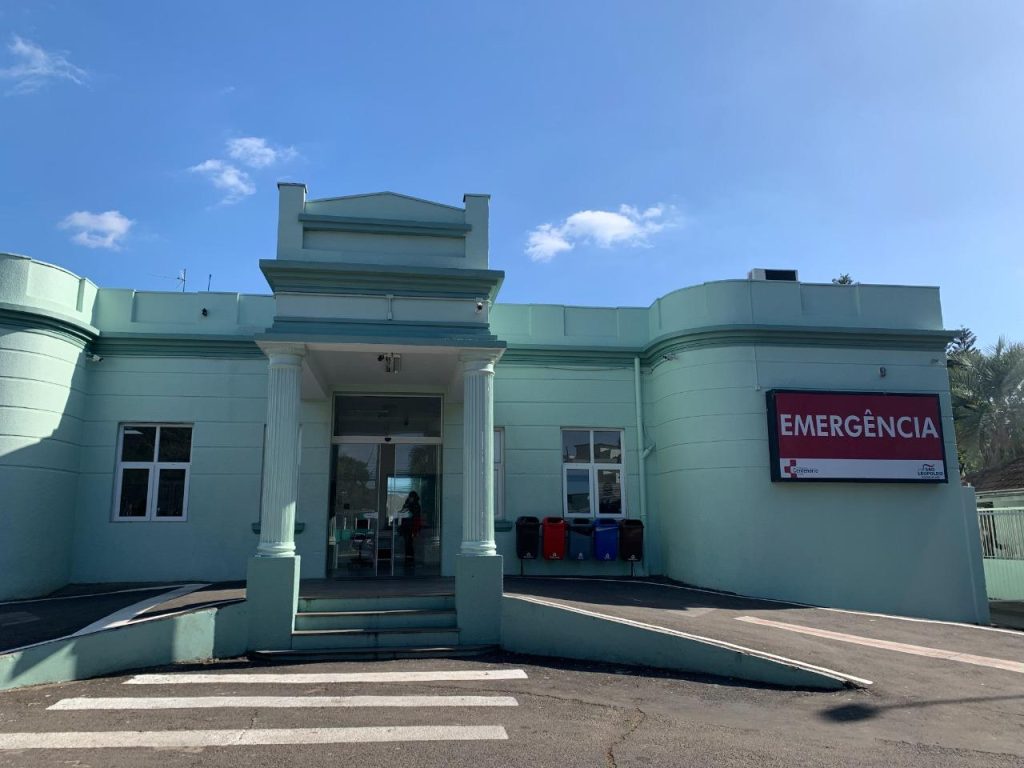 Hospital Centenário restringe novas internações no Centro Obstétrico da UTI neonatal devido a superlotação Centenario