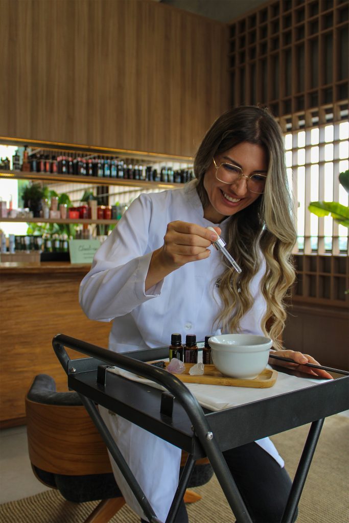 Calvície Feminina: Terapia Capilar como Aliada no Tratamento e Prevenção 10 1