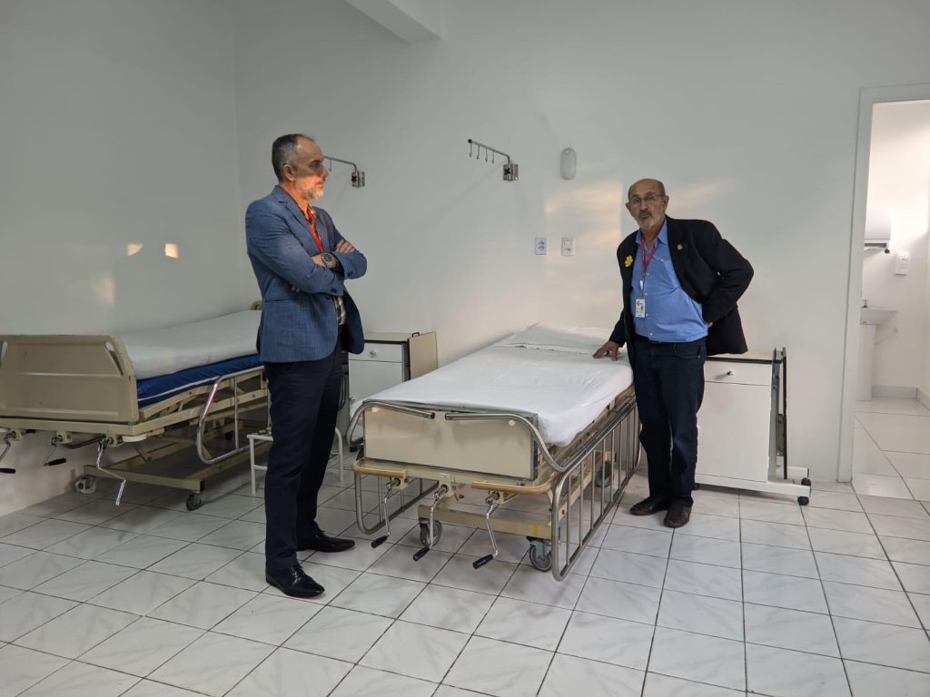 HospitalCentenArioreformacincoleitos11684867561653