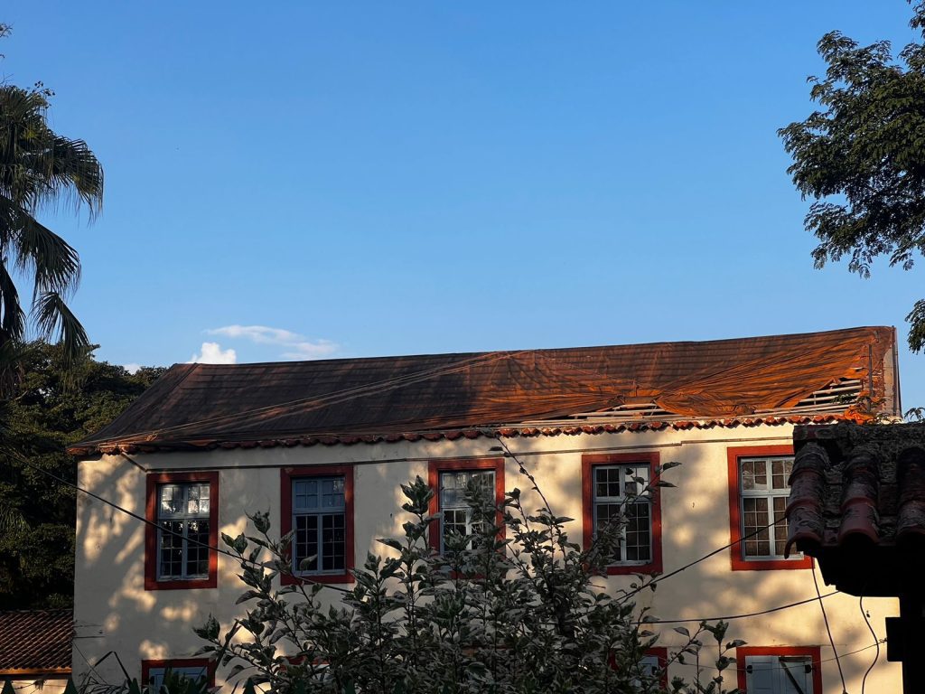 Lona rasga e Casarão dos Friedrich está novamente vulnerável ao tempo bb20e12d 1e8c 49b7 a4e5 2a93c82cd50a