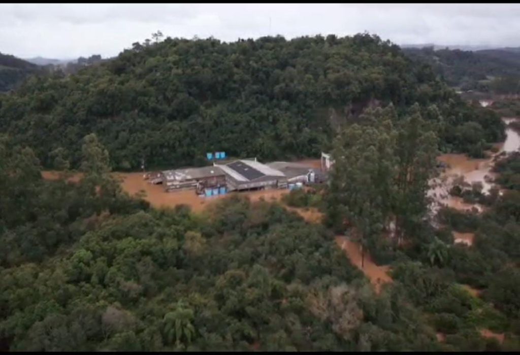 57294cac dee9 429d 995c fd640968b5e4