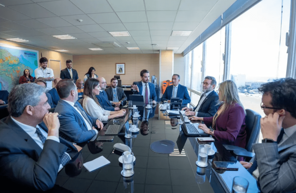 Comitiva liderada pelo governador Eduardo Leite apresenta estimativa inicial de R$91,6 milhões para reconstrução após ciclone extratropical Comitiva