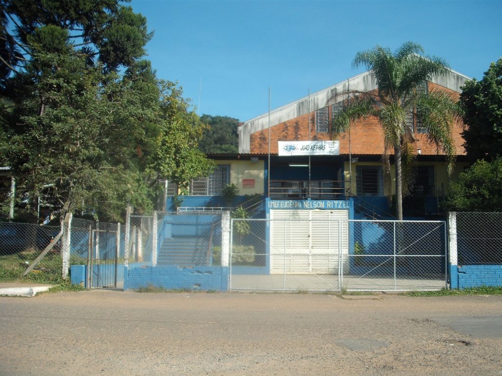 Inscrições abertas para o EJA em Novo Hamburgo DSCF8196