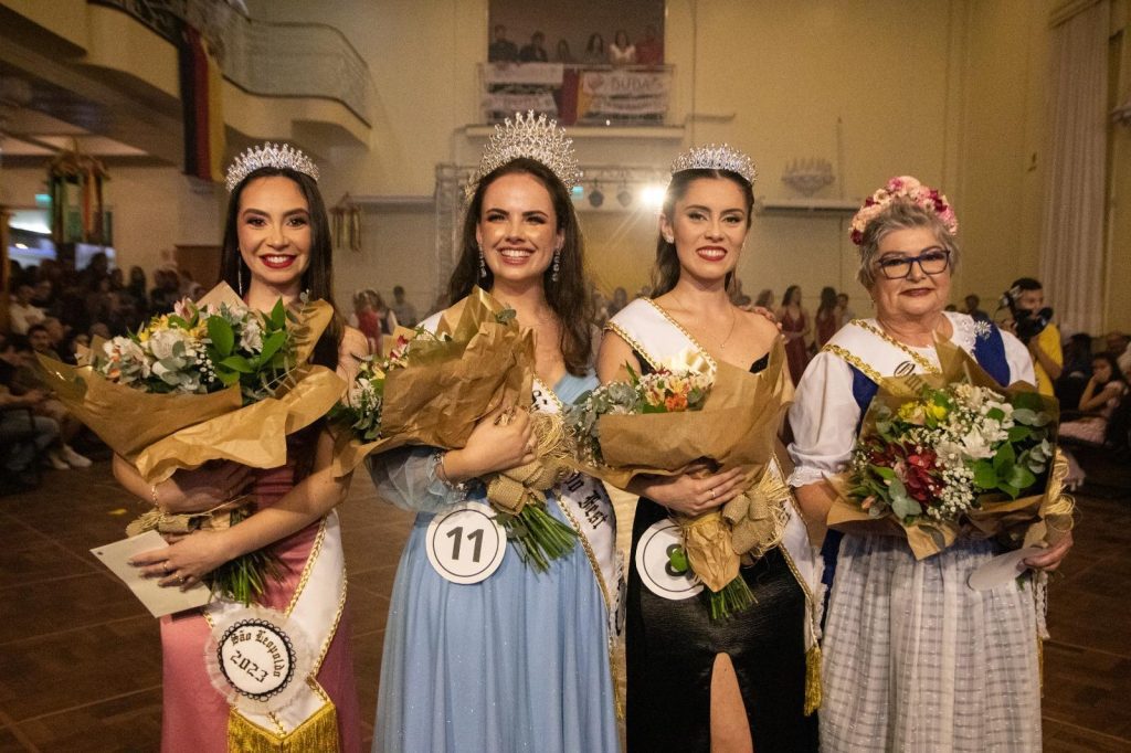 Corte da São Leopoldo Fest 2023 é eleita em cerimônia solidária Sao Leo fest