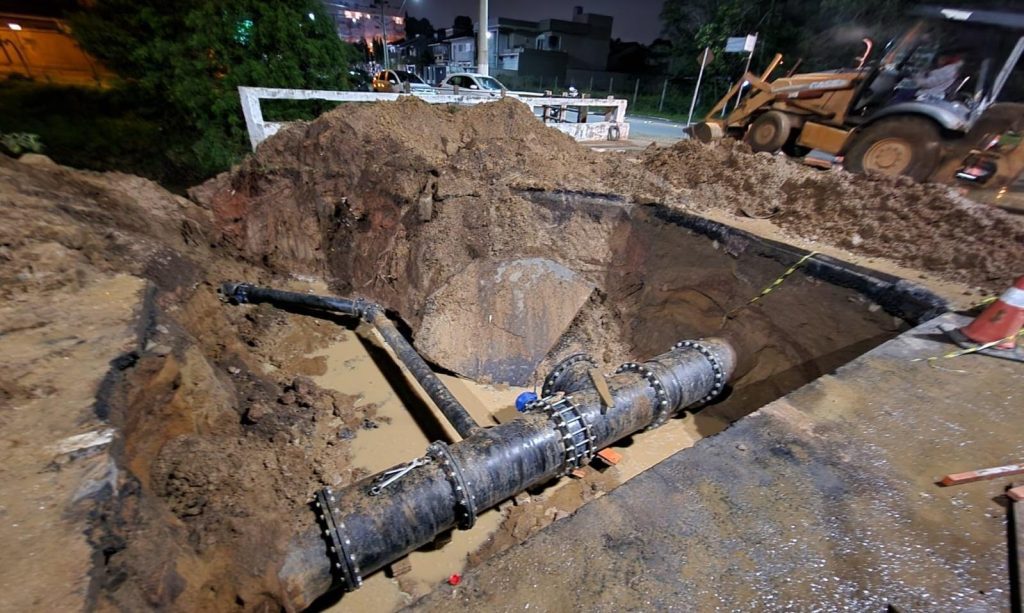 Avenida Imperatriz Leopoldina deve seguir a semana bloqueada 20230807vAlvulaadutoraimperatriz1691455533312