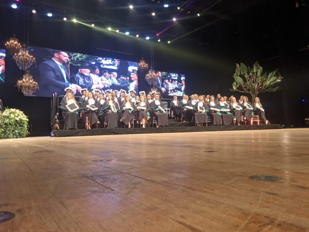 Unisinos forma primeira turma de medicina em São Leopoldo PrefeituraeUnisinoscelebramformaturadaprimeiraturmademedicina21692038318822