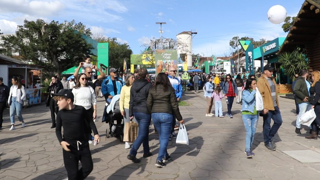 026c54ab 044b 4a36 a9fc 8bc872e14626