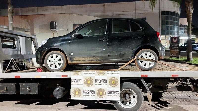 Adolescente é apreendido por participação em roubo de veículo no bairro Scharlau 1 14145058 515011 GD