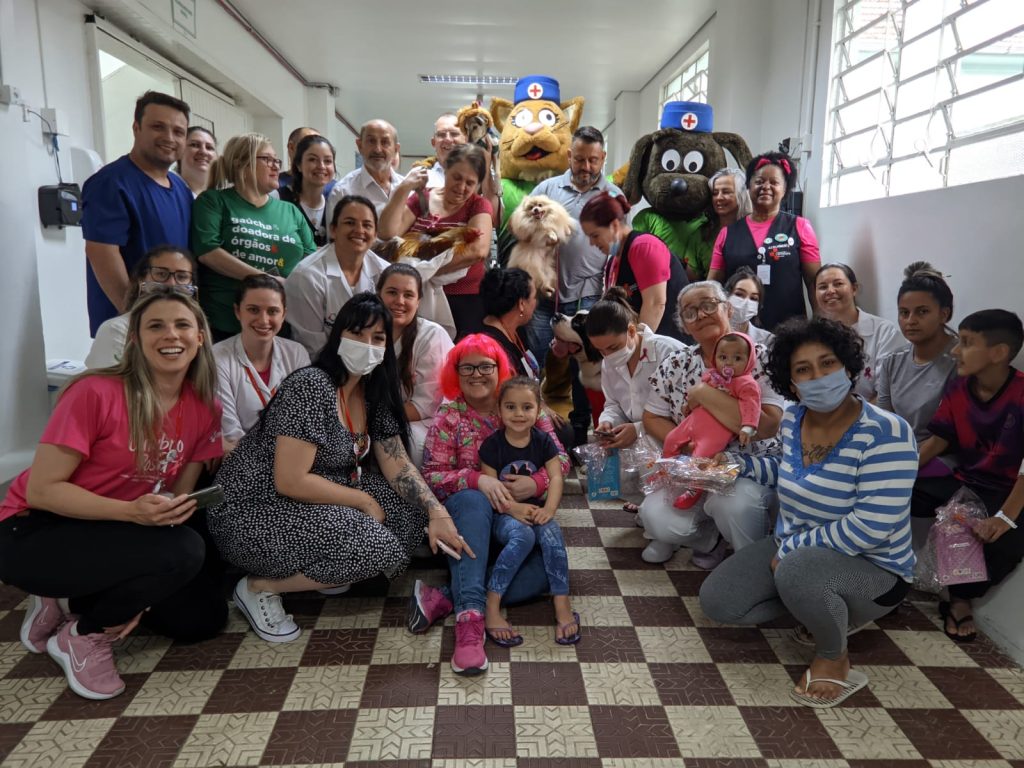 Crianças internadas no Centenário recebem “visita animal” WhatsApp Image 2023 10 13 at 16.21.26